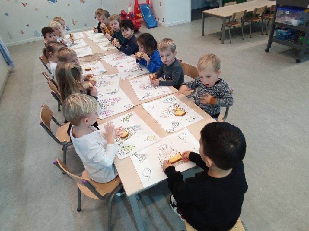 2022/11/08 - Er is er één jarig, hoera, hoera ! (K1C)
