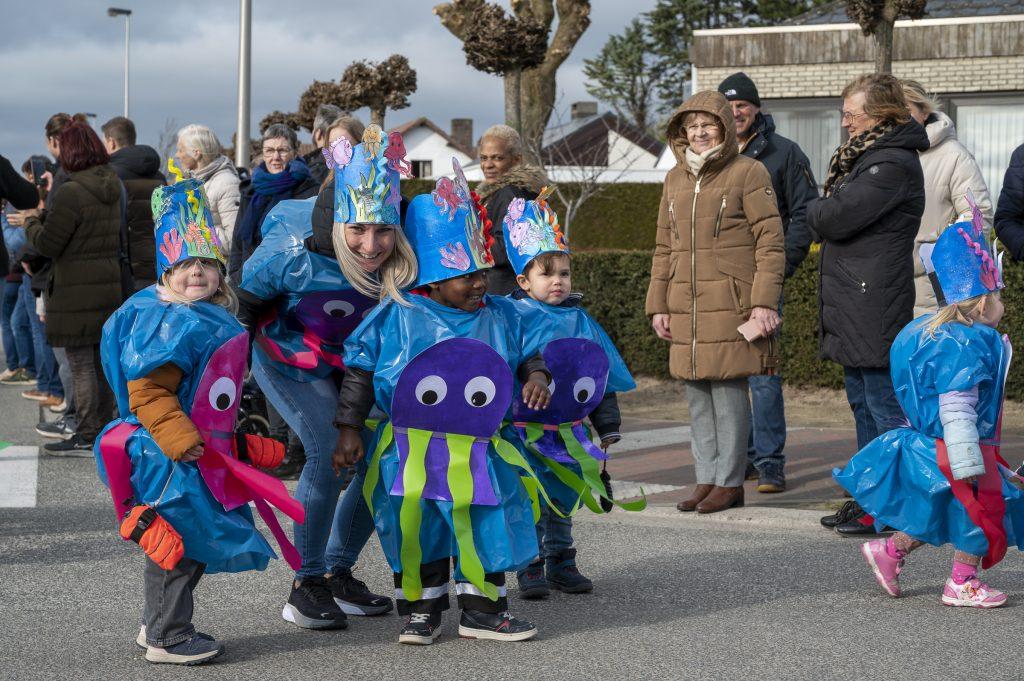 2023/02/17 - Carnavalsoptocht Boseind - Deel 2